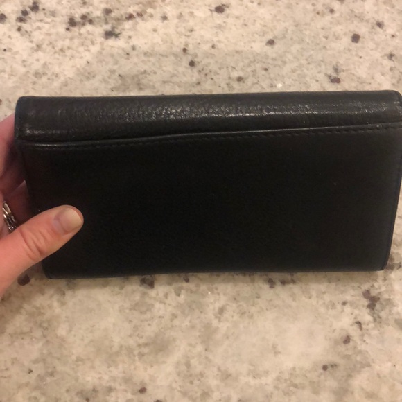 Michael kors black wallet - Picture 4 of 4